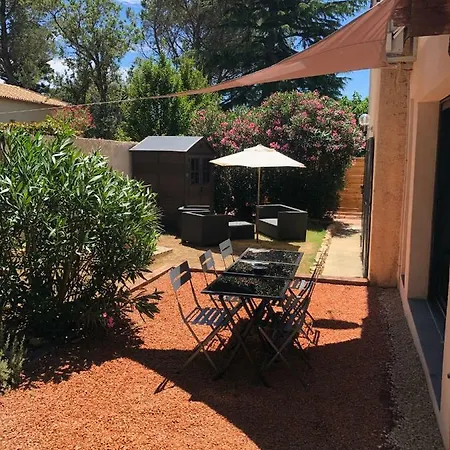 Villa Au Coeur De La Pinede De 1 A 4 Personnes Langlade Exterior foto
