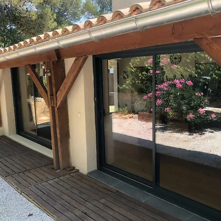 Villa Au Coeur De La Pinede De 1 A 4 Personnes Langlade Exterior foto