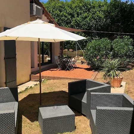 Villa Au Coeur De La Pinede De 1 A 4 Personnes Langlade Exterior foto